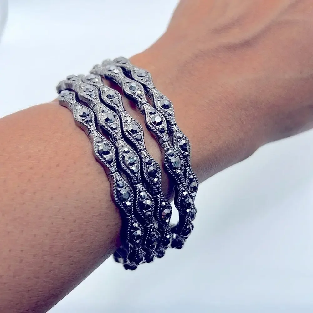 Elegant Geometrical Wrap Gunmetal Silver Bangle Wrap Around Expandable Bracelet